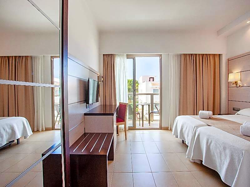 Photo 1 of 7 of Superior