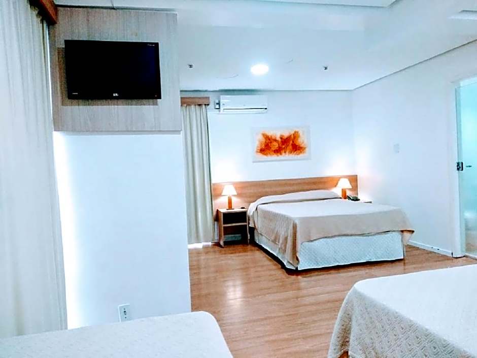 Dan Inn Express Porto Alegre - proximo a Orla do Guaiba - Reveillon 2024