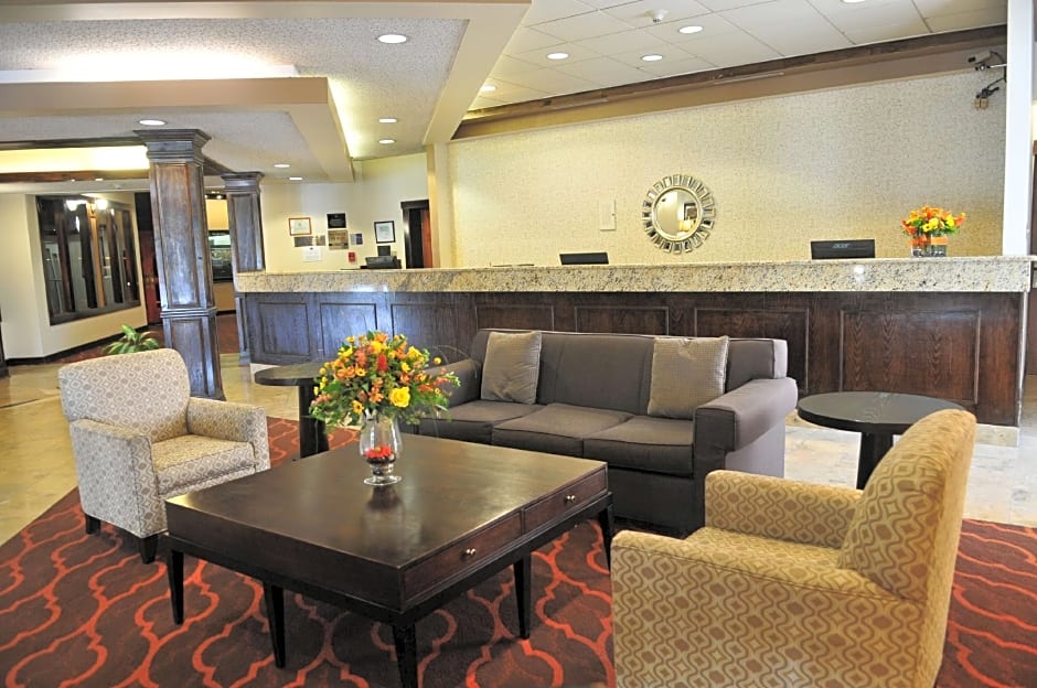 SureStay Plus Hotel by Best Western Lehigh Valley