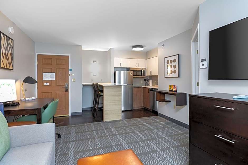 Staybridge Suites Madison - East By IHG