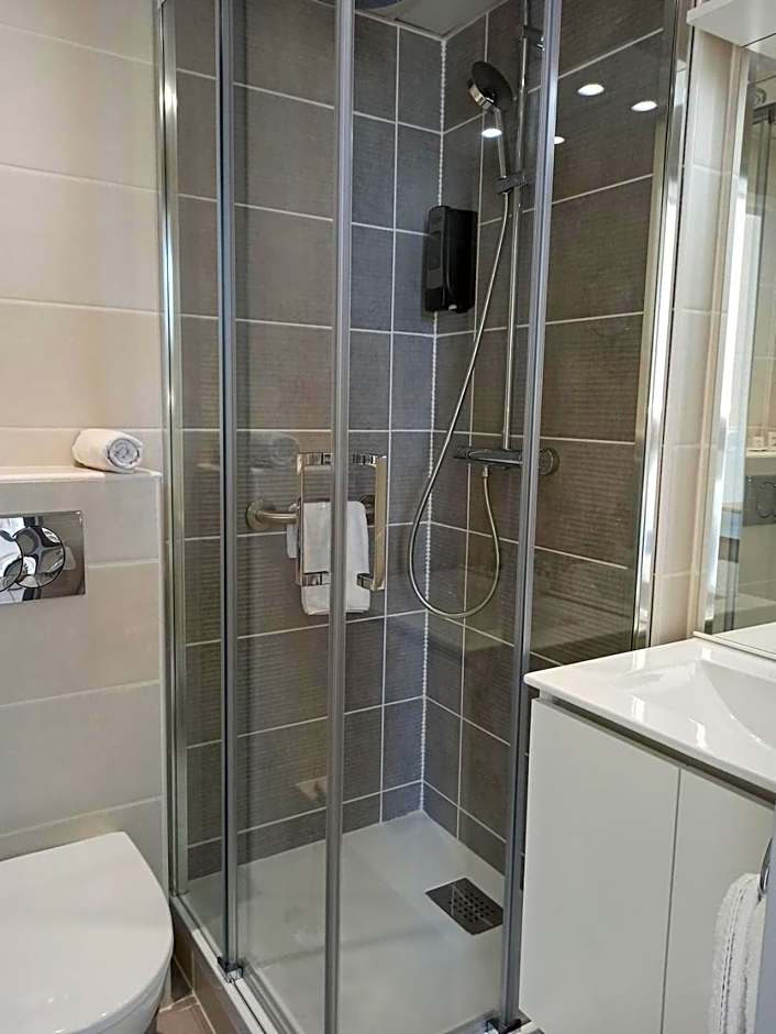 Hotel Restaurant Miramar L'orchid