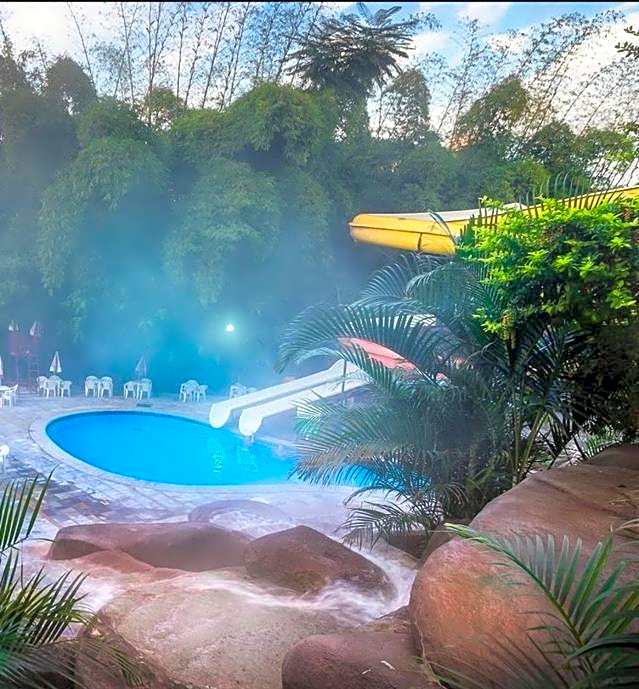 Hotel Golden Dolphin com café da manhã! Piscinas 24h