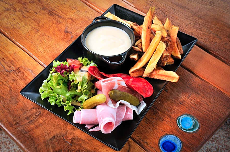 Auberge de la fontaine aux loups