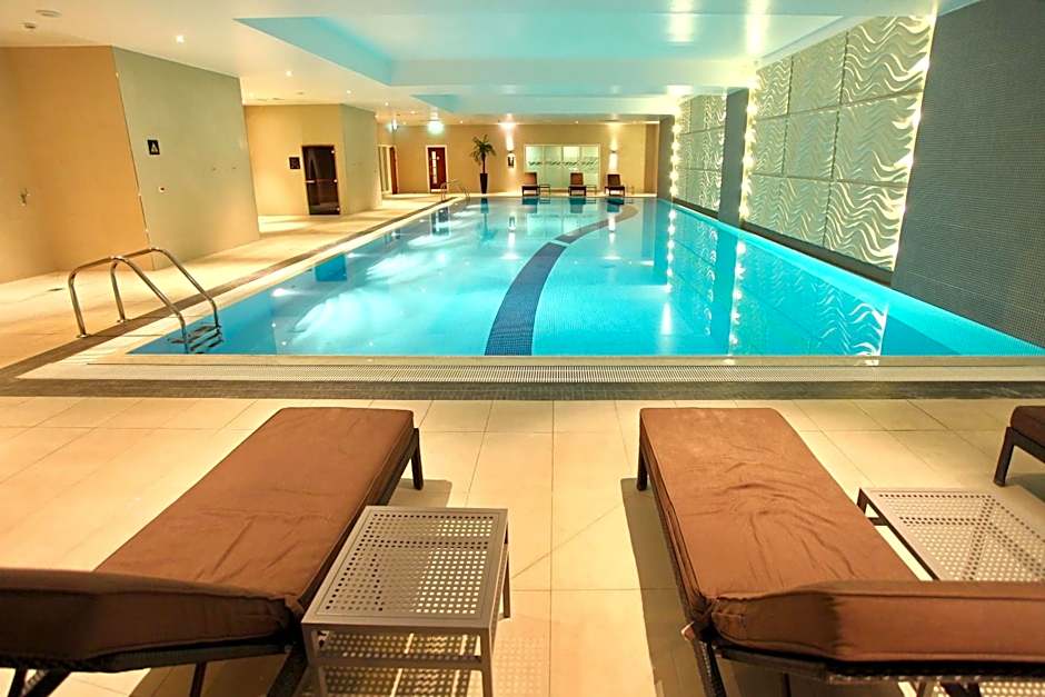 Crowne Plaza Reading East By IHG