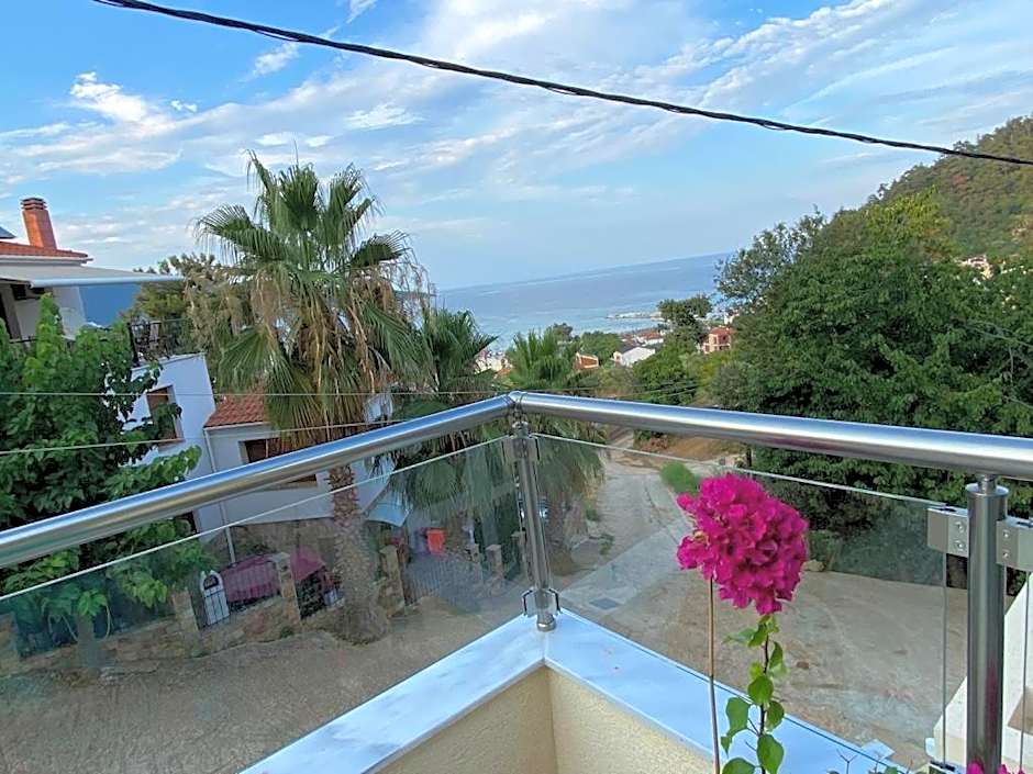 INROY SEA VIEW APARTMENTS