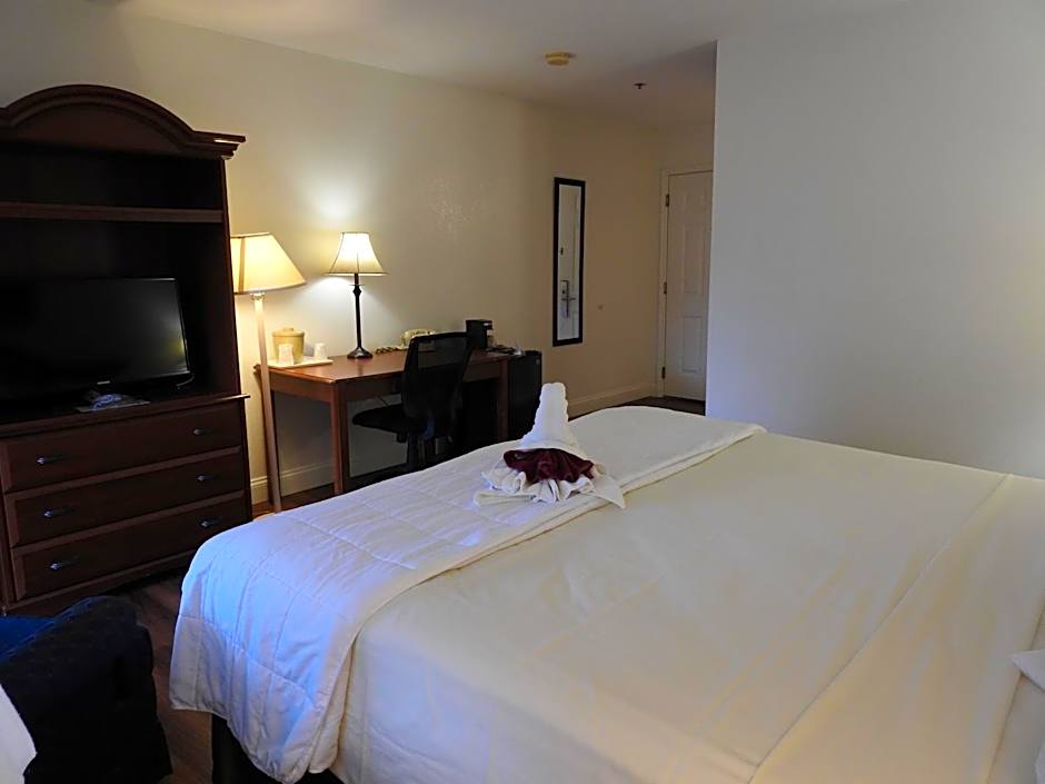 Inn at Cemetery Hill