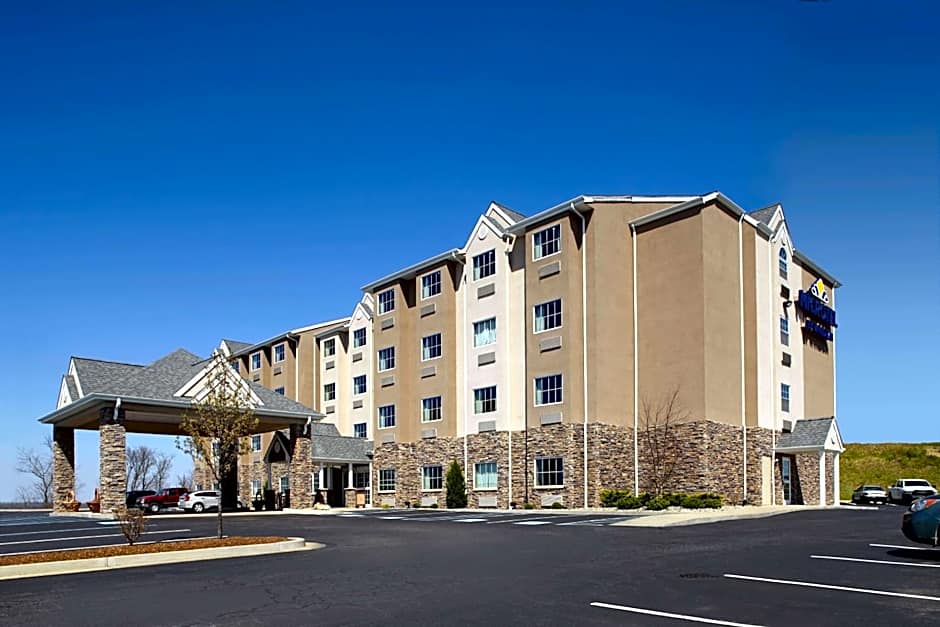 Microtel Inn & Suites by Wyndham New Martinsville