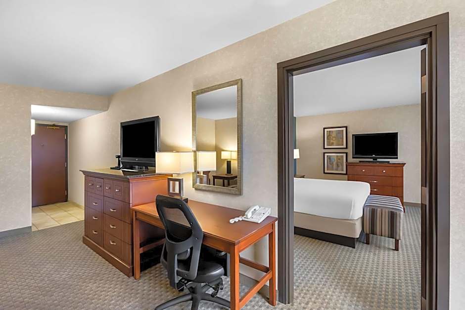 Sonesta Essential Houston Hobby Airport