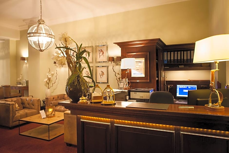 The Ascot Hotel