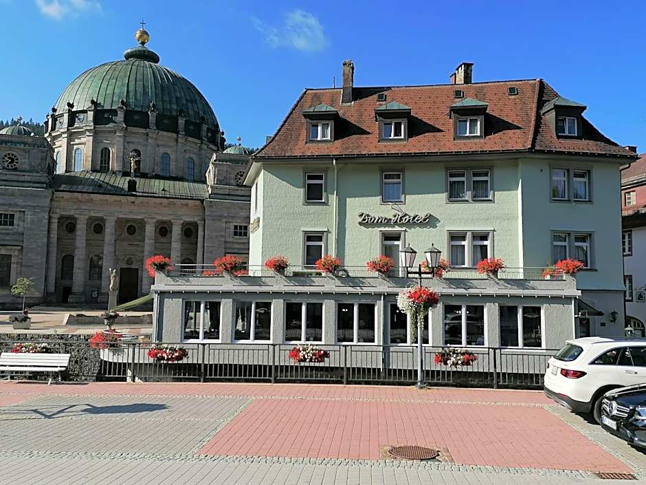 Dom-Hotel