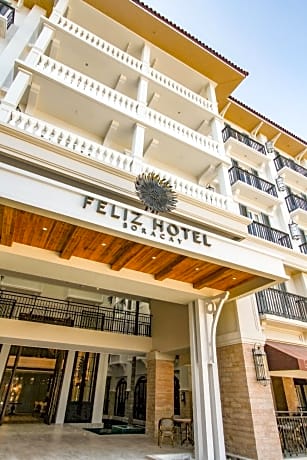 Feliz Hotel Boracay