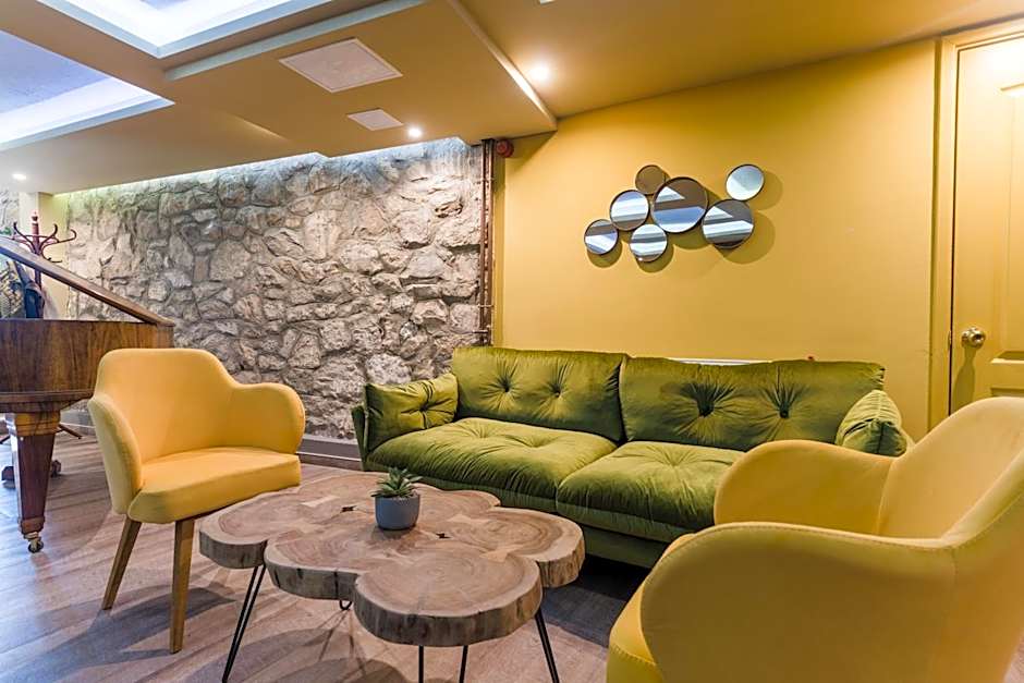 Amstel Hattyú Panzió -Érintésmentes bejelentkezés