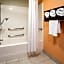 Holiday Inn Express Hotel & Suites Lexington By IHG