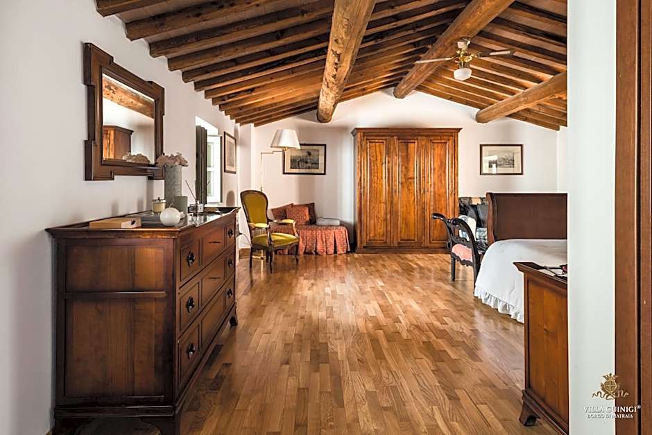 Tenuta Guinigi Antico Borgo di Matraia - Exclusive Holidays apartments & Pool