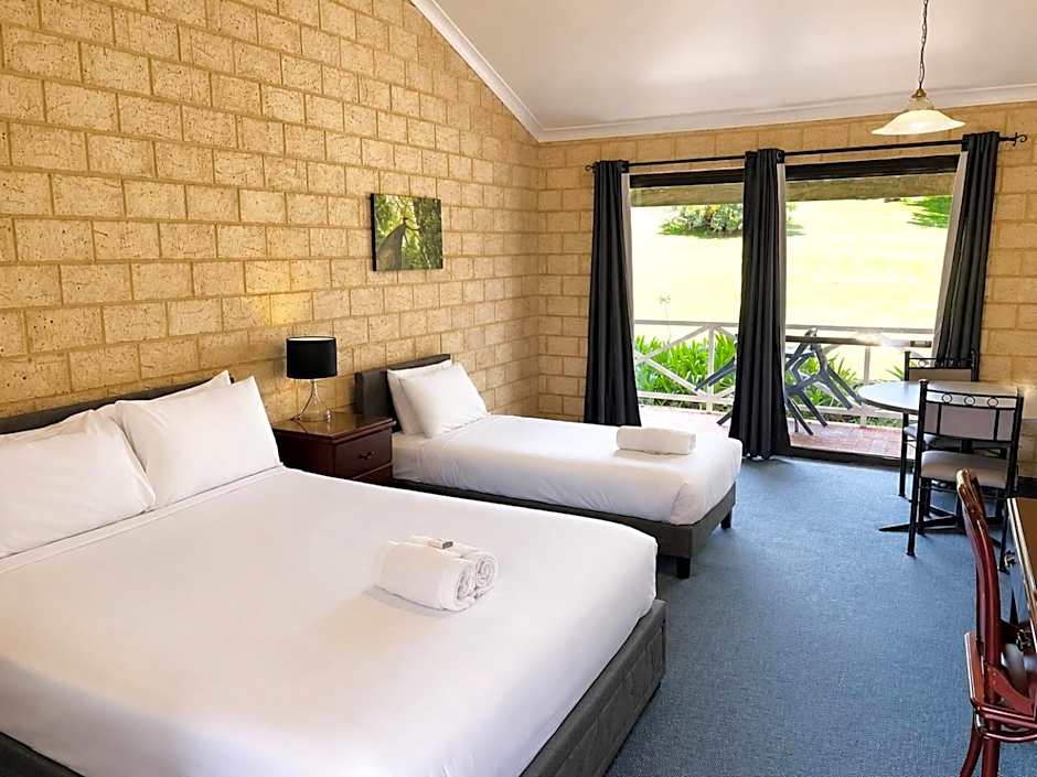 Karri Forest Motel