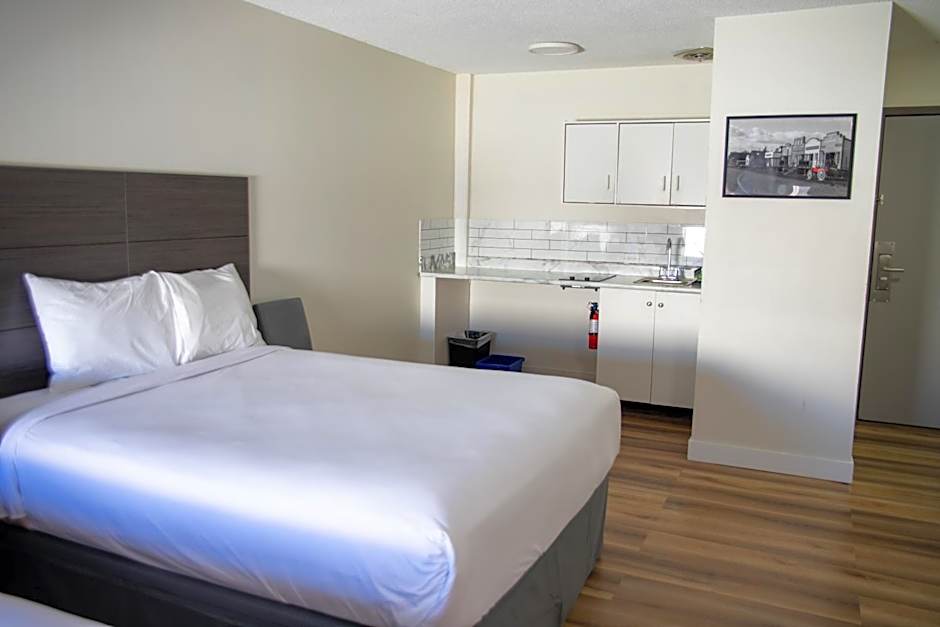 Ramada by Wyndham Dawson Creek