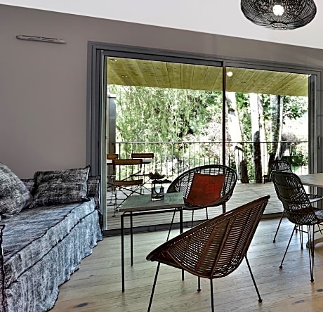 Lodge Suite