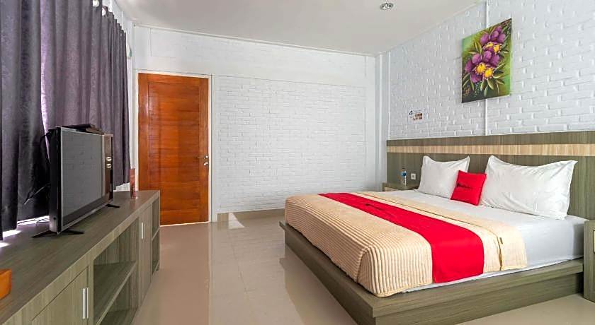 RedDoorz Plus @ Vantas Hotel Parbaba