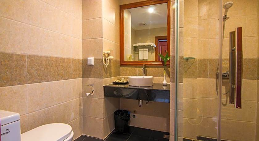 Glorious Hotel & Spa