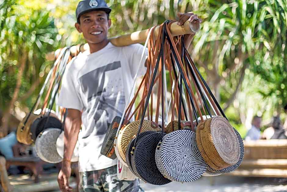 Island View Bar & Bungalow