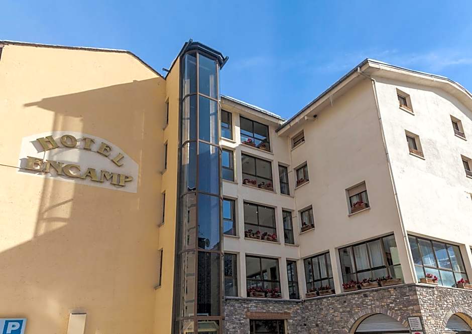 Hotel Encamp