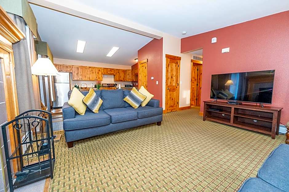 Silver Moon Inn