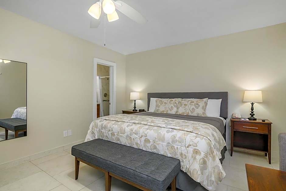 The Fairways Inn of Naples