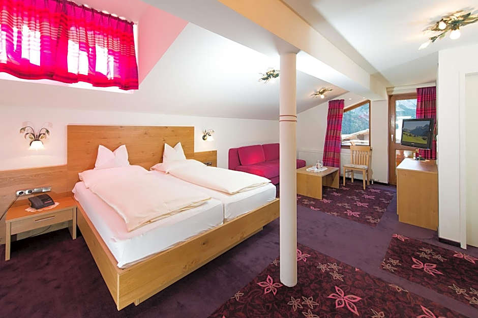 Gasthaus & Pension Alphorn