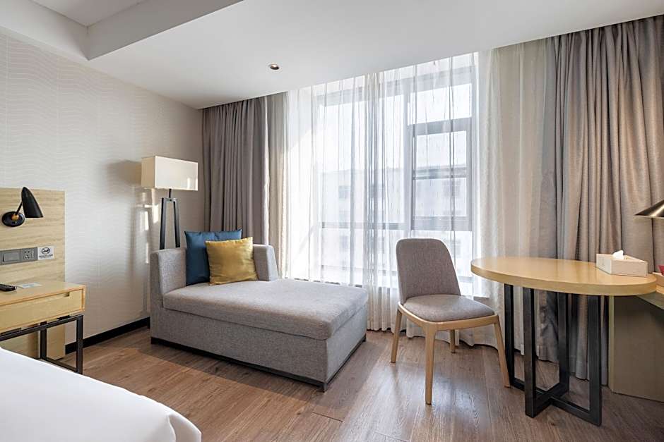 Echarm Hotel Guigang Wanda High-speed Railway Station