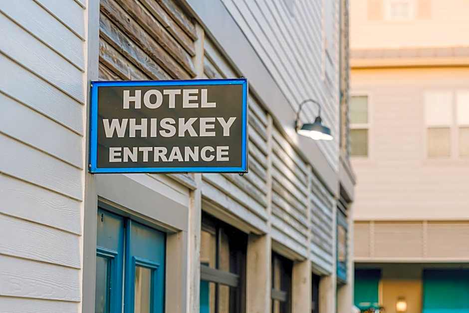 Hotel Whiskey in Pass Christian