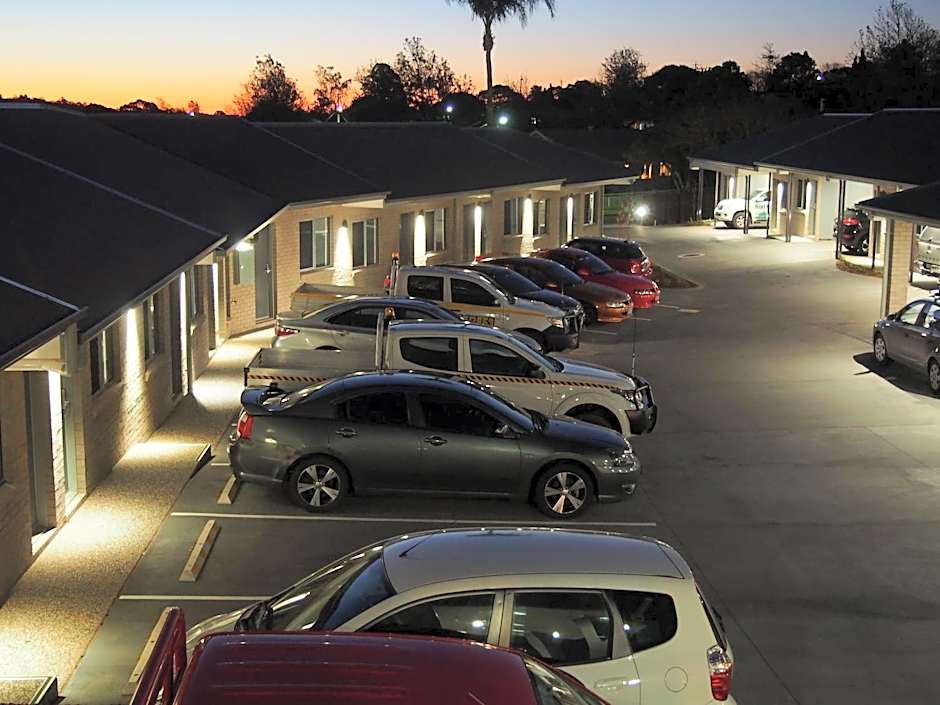 Northpoint Motel Apartments