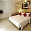 Grand La Walon Hotel
