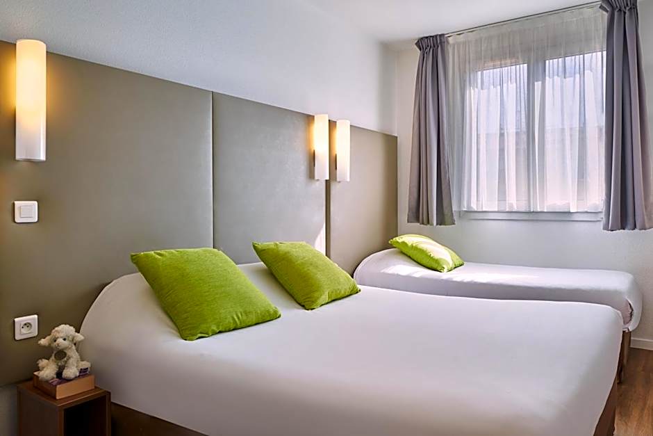 Photo 1 of 6 of 1 Double Bed