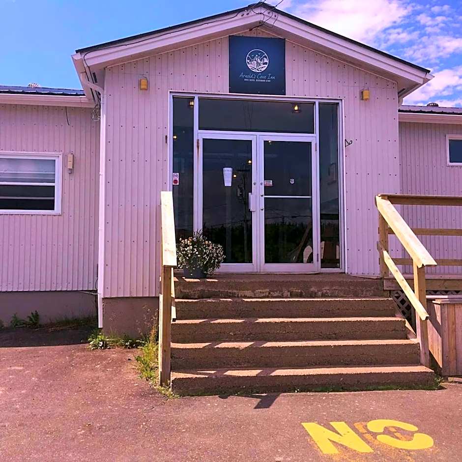 Arnold's Cove Inn