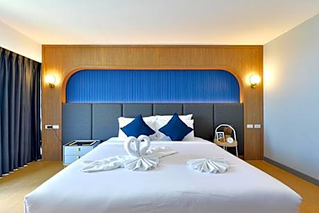 Superior Deluxe Double or Twin Room
