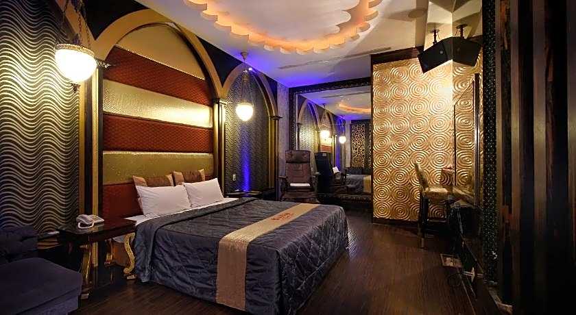 Sun Garden Ming Cheng Motel