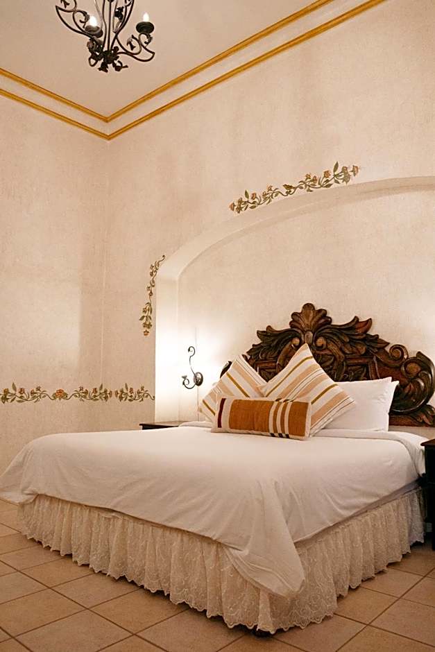 Los Pilares Hotel