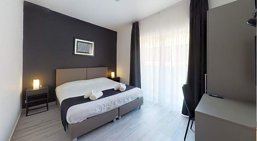 Block Aparthotel