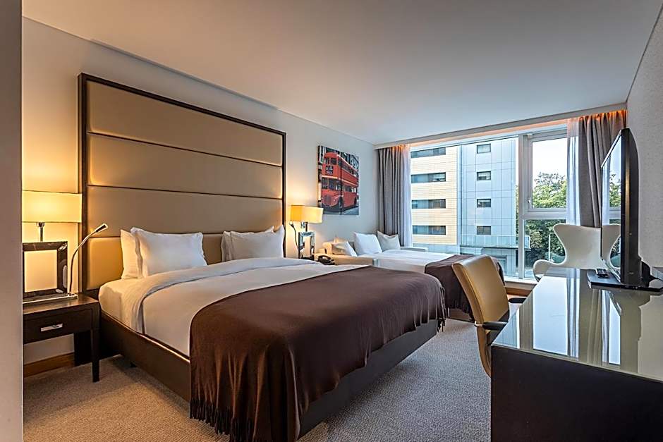 Pestana Chelsea Bridge Hotel & SPA