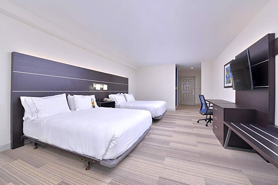 Holiday Inn Express Mystic By IHG