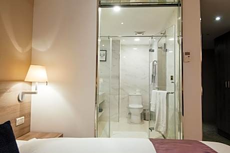 Classic Double Room (Double Bed)