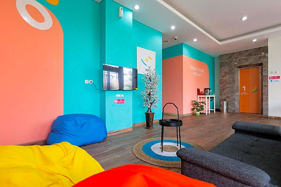 Sans Hotel Rajawali Surabaya by RedDoorz