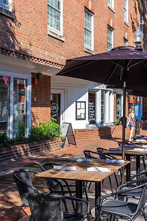 The Georgetown Inn