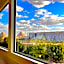 New Museum, Pyramids inn