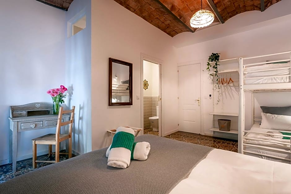Primavera Hostel
