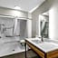 Days Inn & Suites by Wyndham Union City