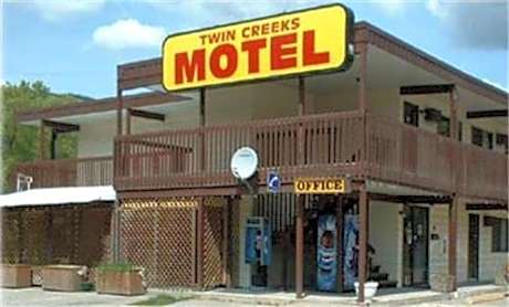Twin Creeks Motel