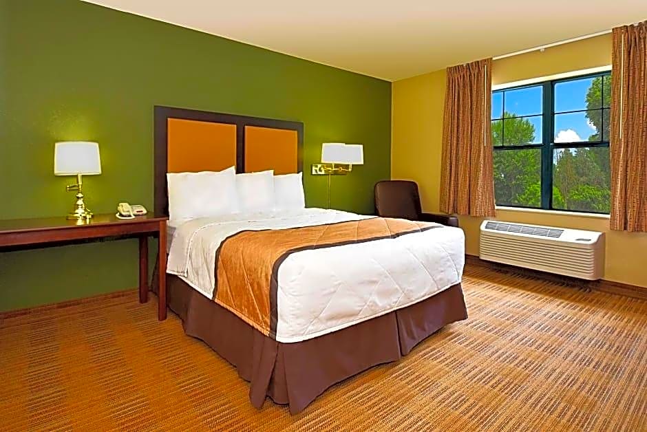 Extended Stay America Suites - Raleigh - Cary - Regency Parkway North