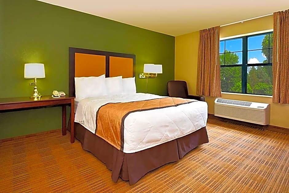 Extended Stay America Suites - Raleigh - Cary - Regency Parkway North