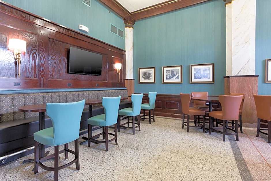 Drury Inn & Suites St. Louis Union Station